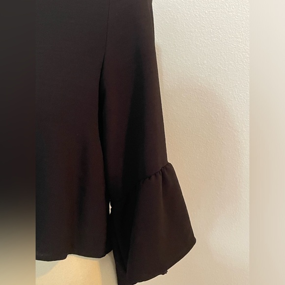 Newbury Kustom Black Tie Size Small Blouse‎ - Picture 9 of 9